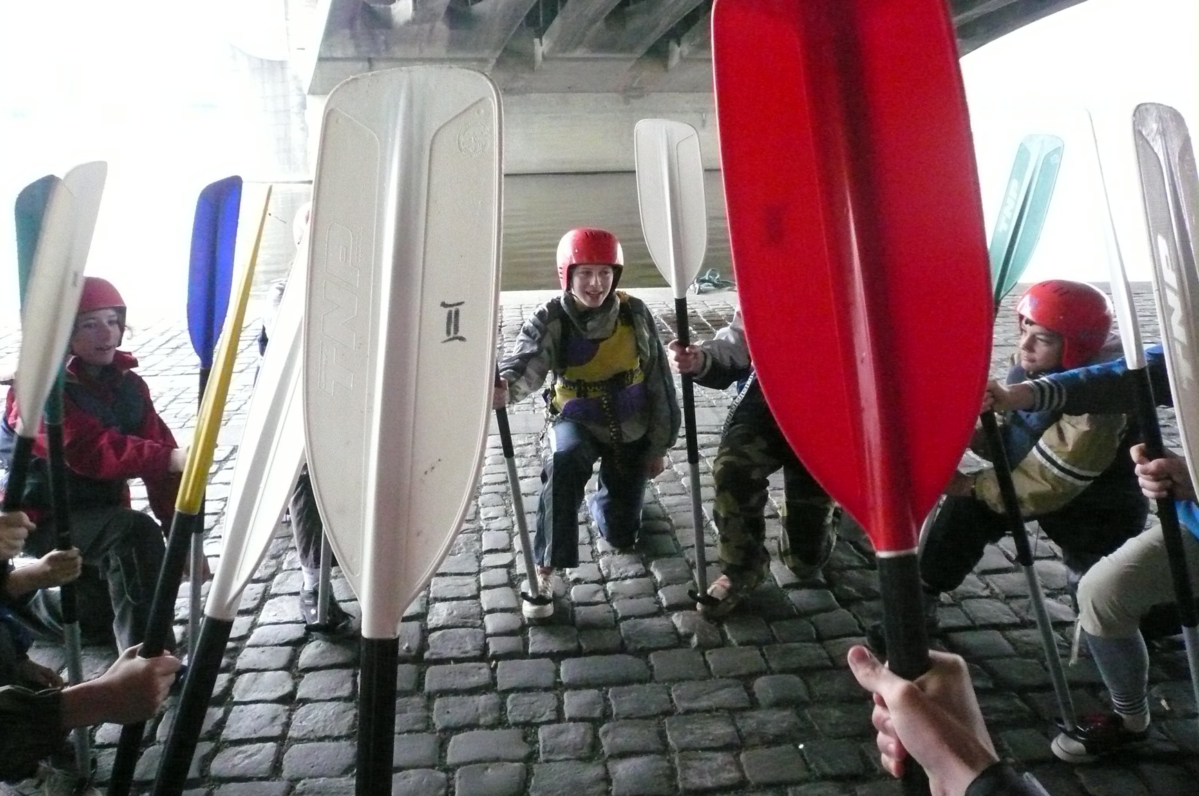 CAL 2008 04 Studna jez za vecera septa 22